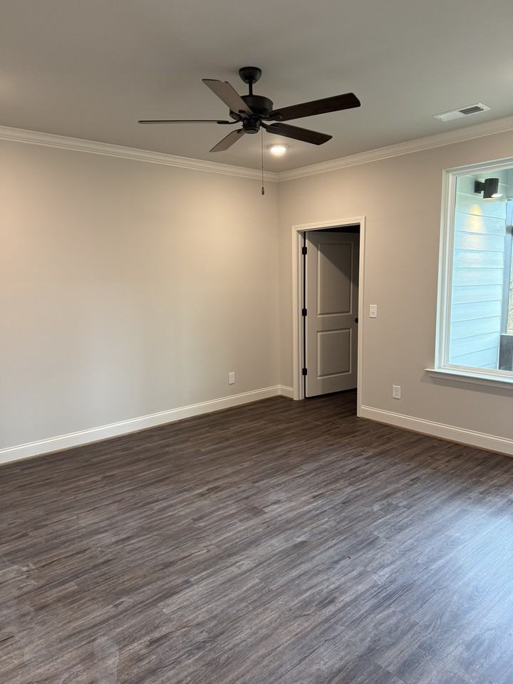 4419 Lennox Pl Bldg 12 - Photo 6 of 13