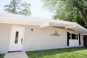 featured image of 2184 3rd St #1