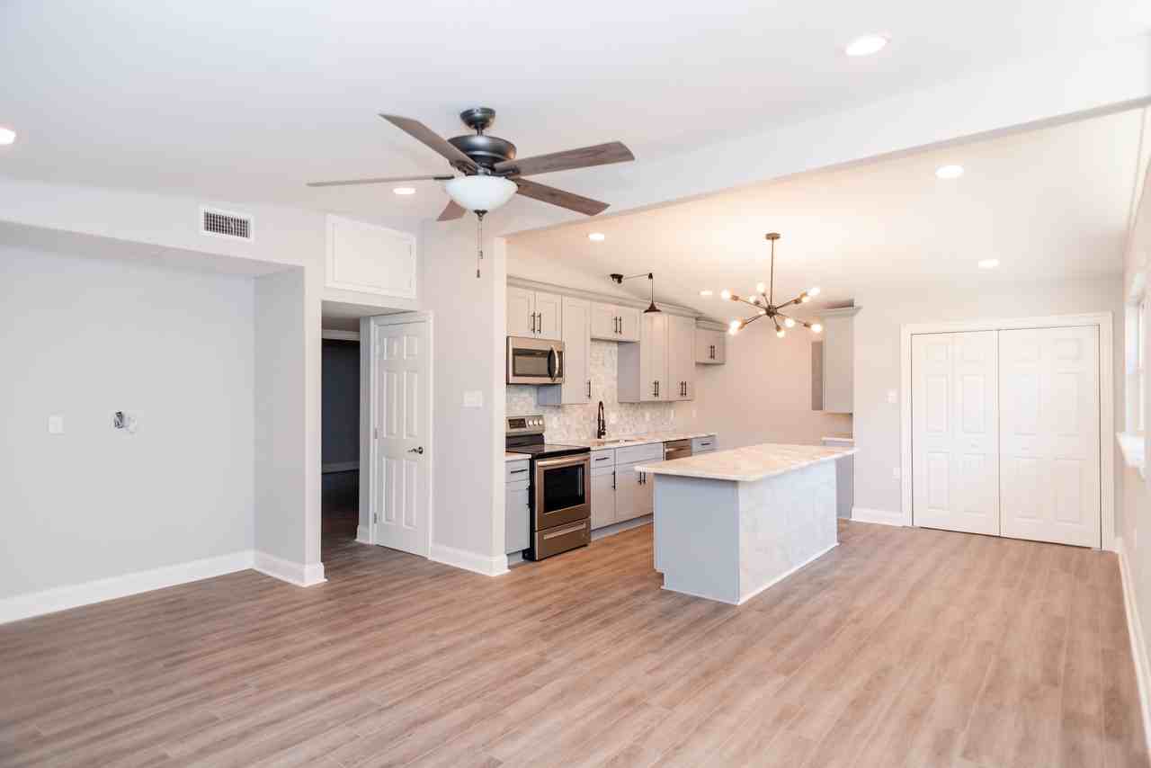 2184 3rd St #1 - Photo 2 of 18