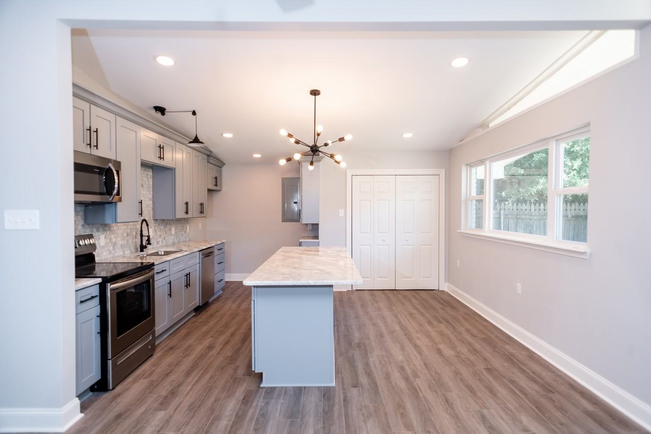 2184 3rd St #1 - Photo 4 of 18