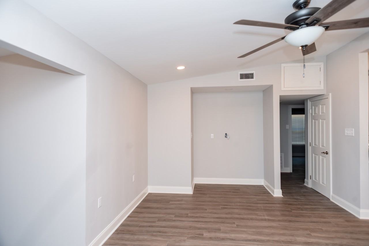 2184 3rd St #1 - Photo 5 of 18