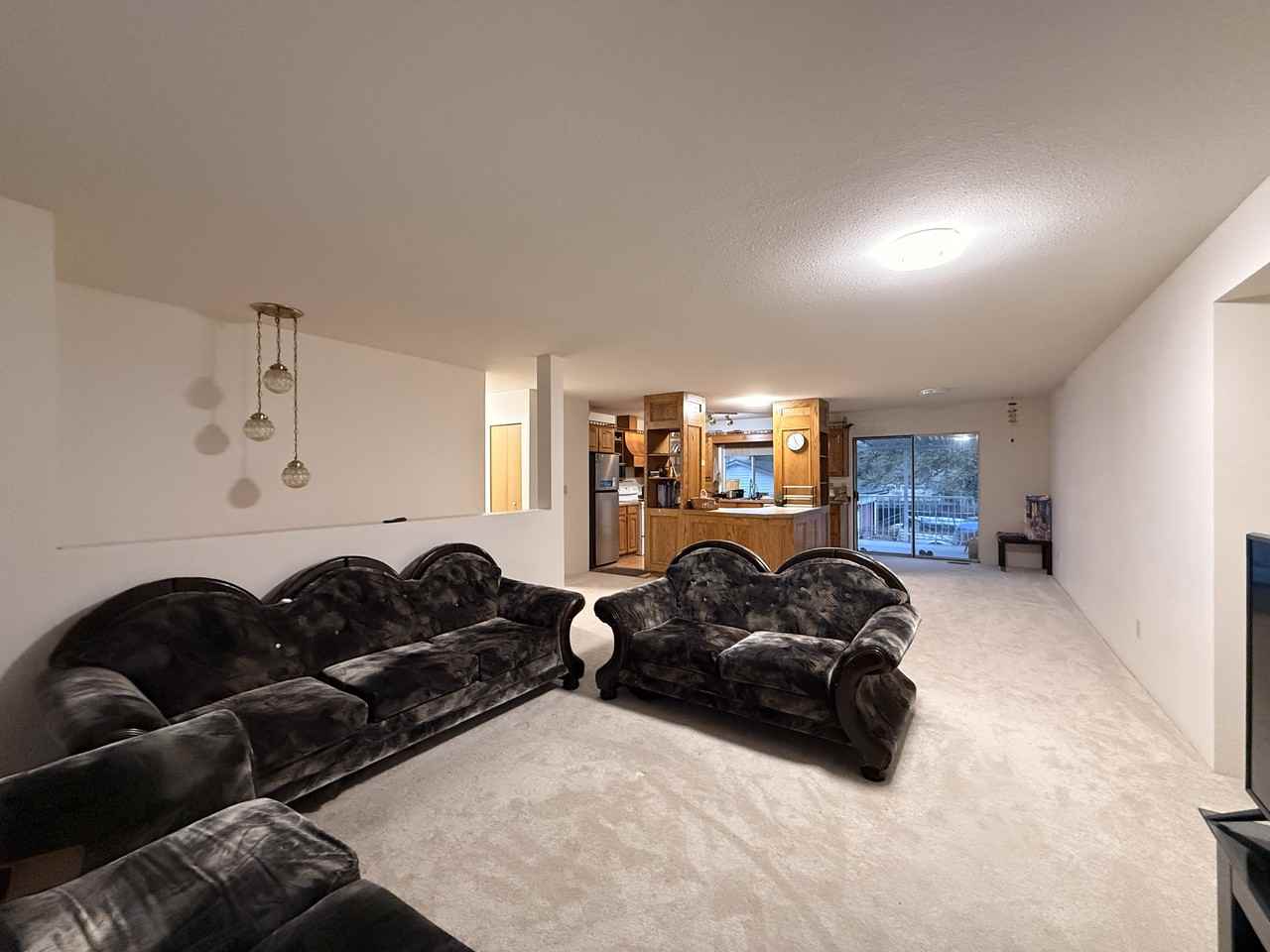 9829 156 Street - Photo 3 of 21