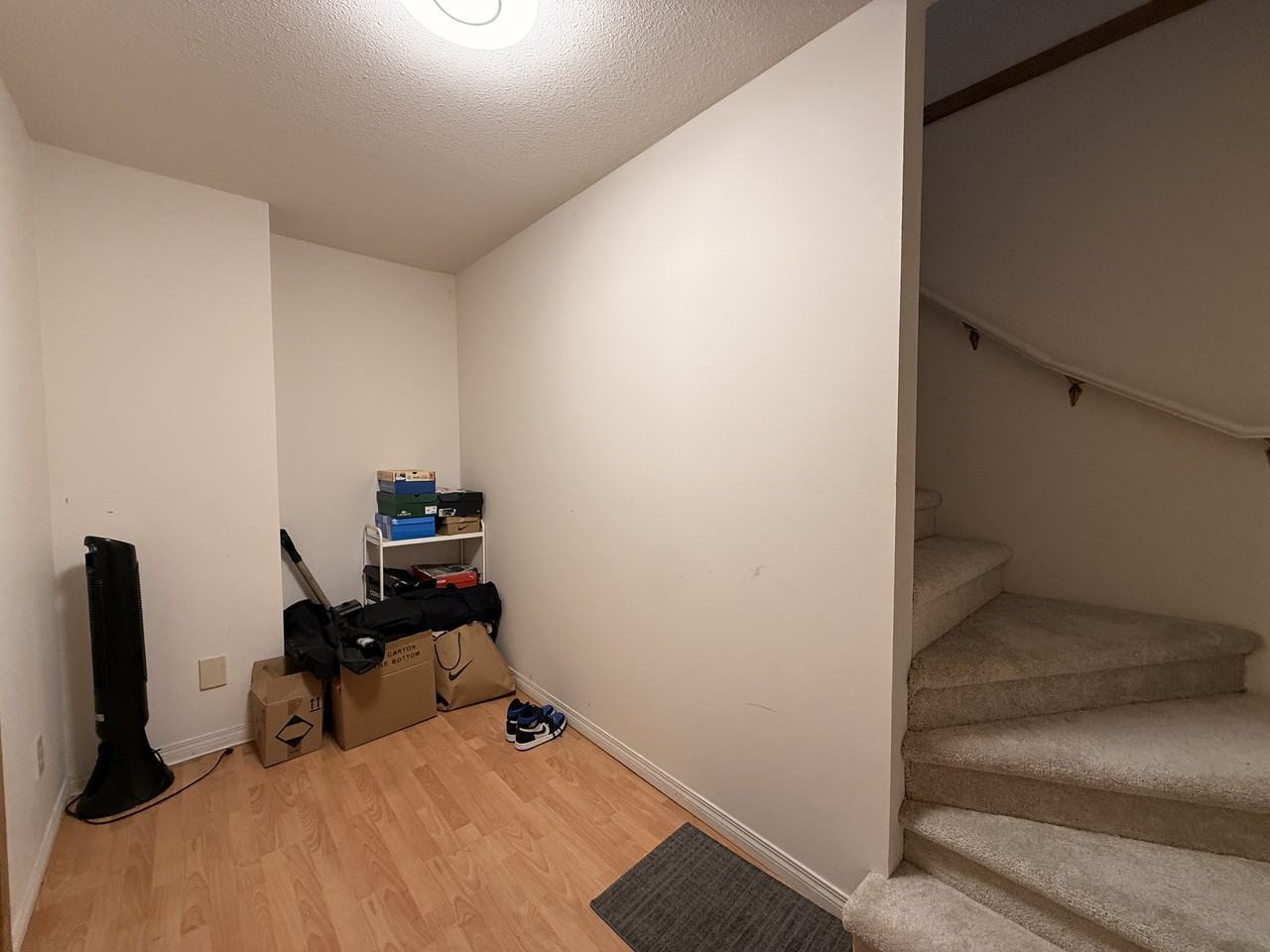 9829 156 Street - Photo 2 of 21