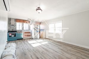 featured image of 3652 Platt Ave