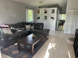 450 Southeast 30th Drive - Photo 6 of 15