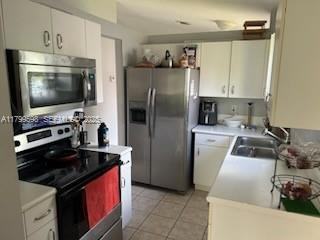 450 Southeast 30th Drive - Photo 7 of 15