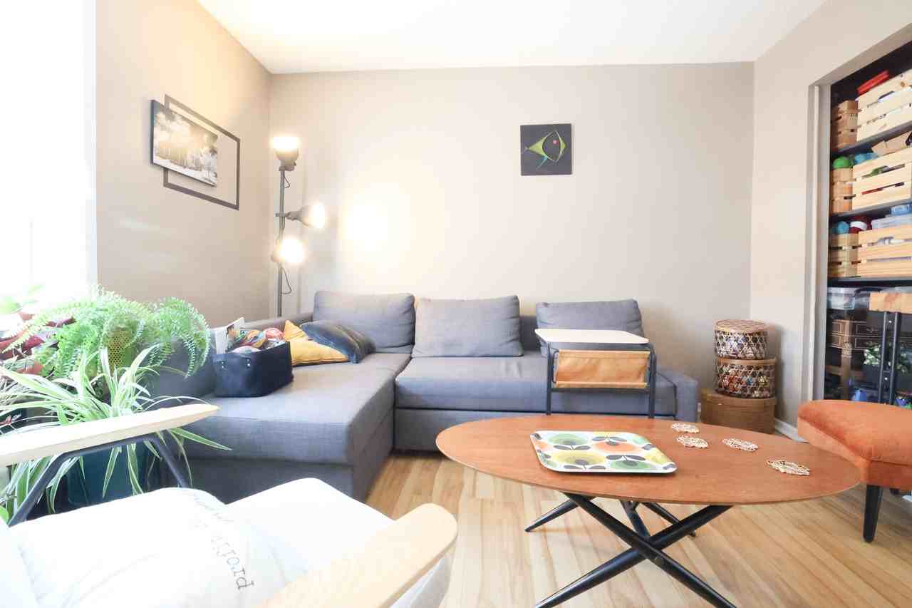 120 Saint Andrew Street #4 - Photo 3 of 10