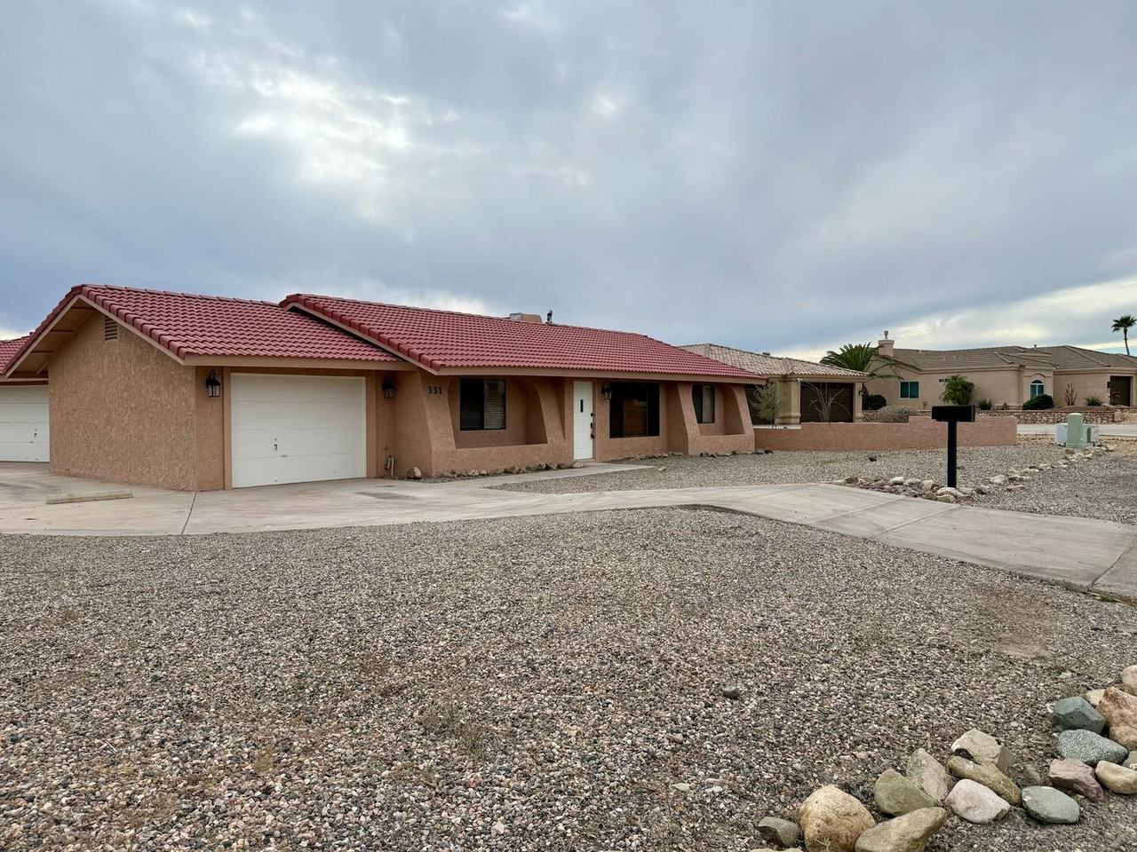 331 White Oak Dr - Photo 2 of 25