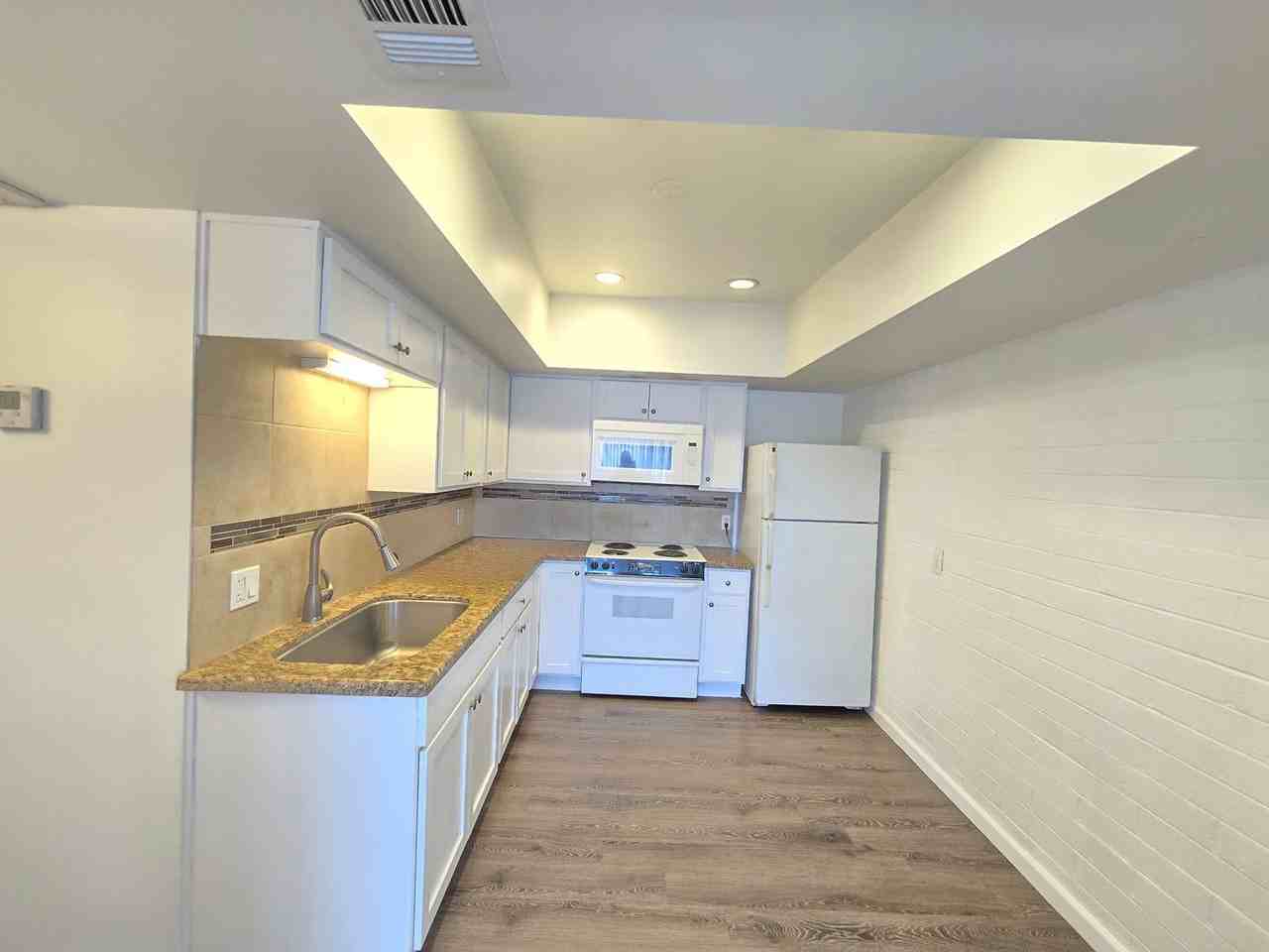 524 W Malibu Dr #4 - Photo 5 of 15