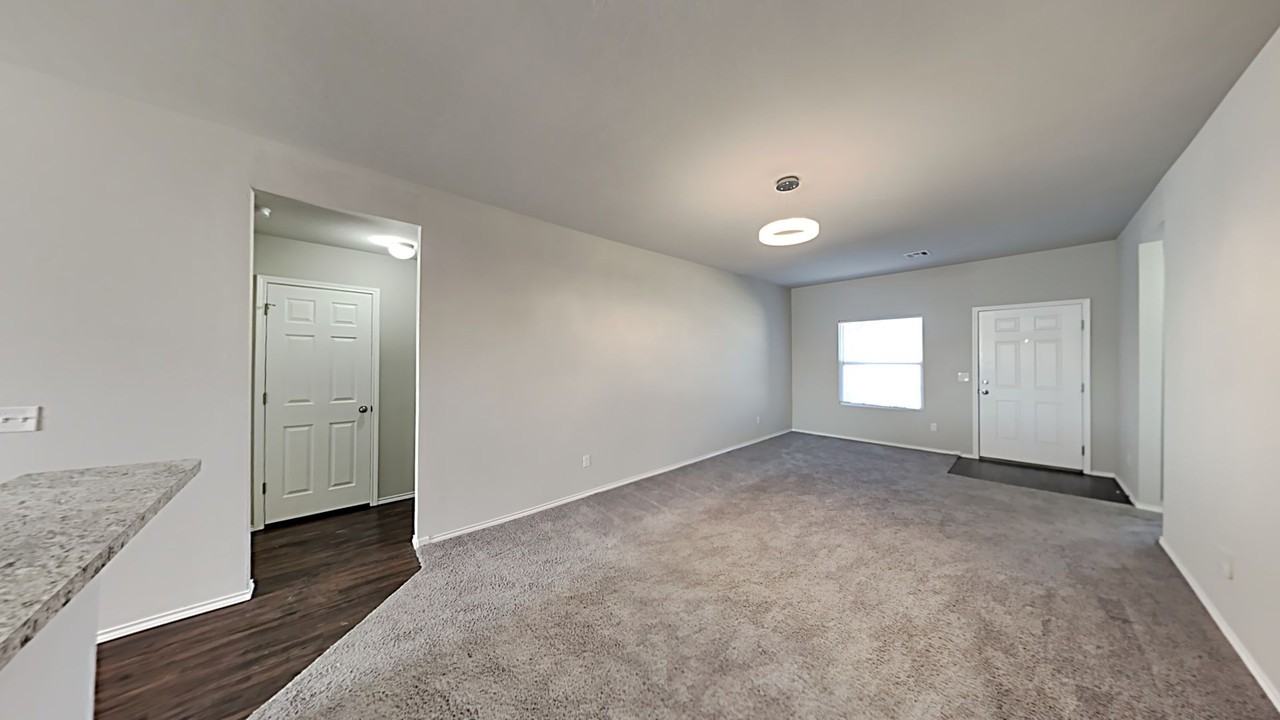 10704 Sw 23rd Ter - Photo 3 of 17