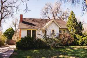 featured image of 1319 W Mulberry St