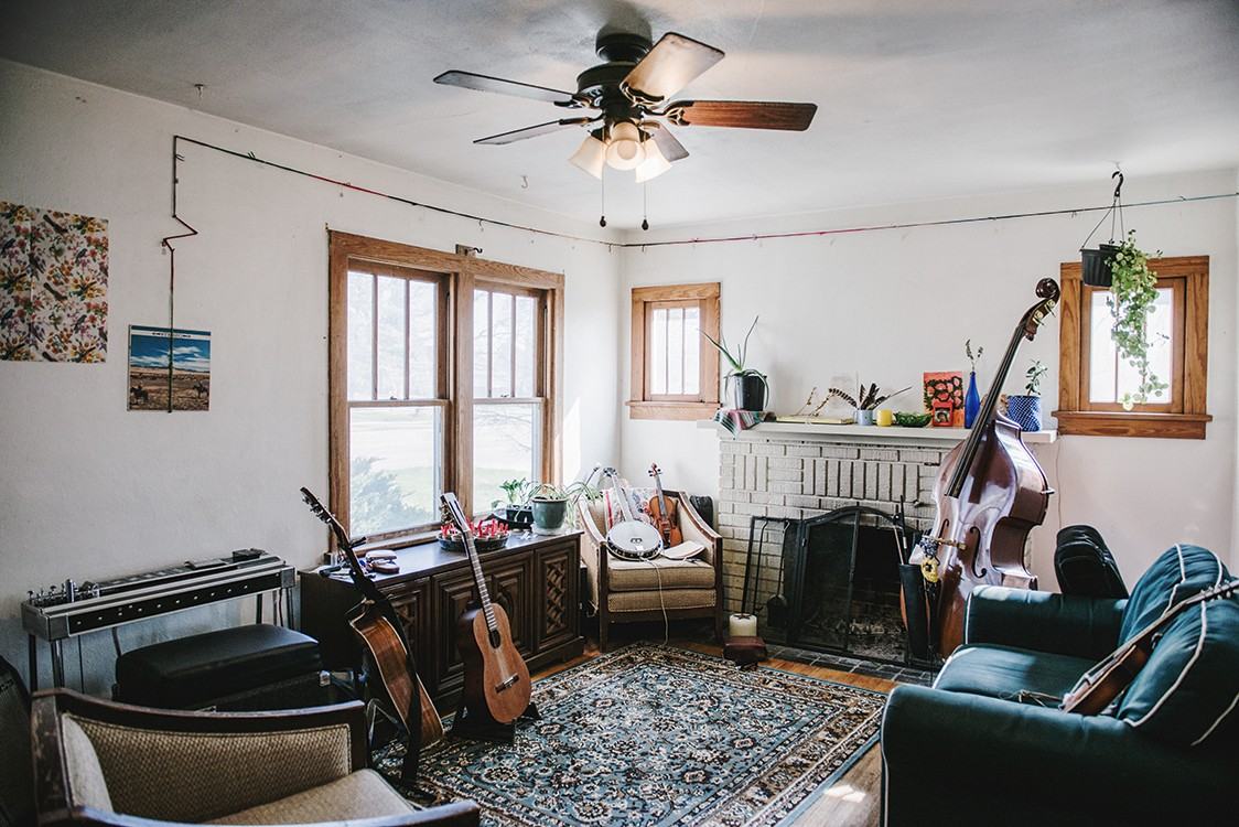 1319 W Mulberry St - Photo 5 of 15