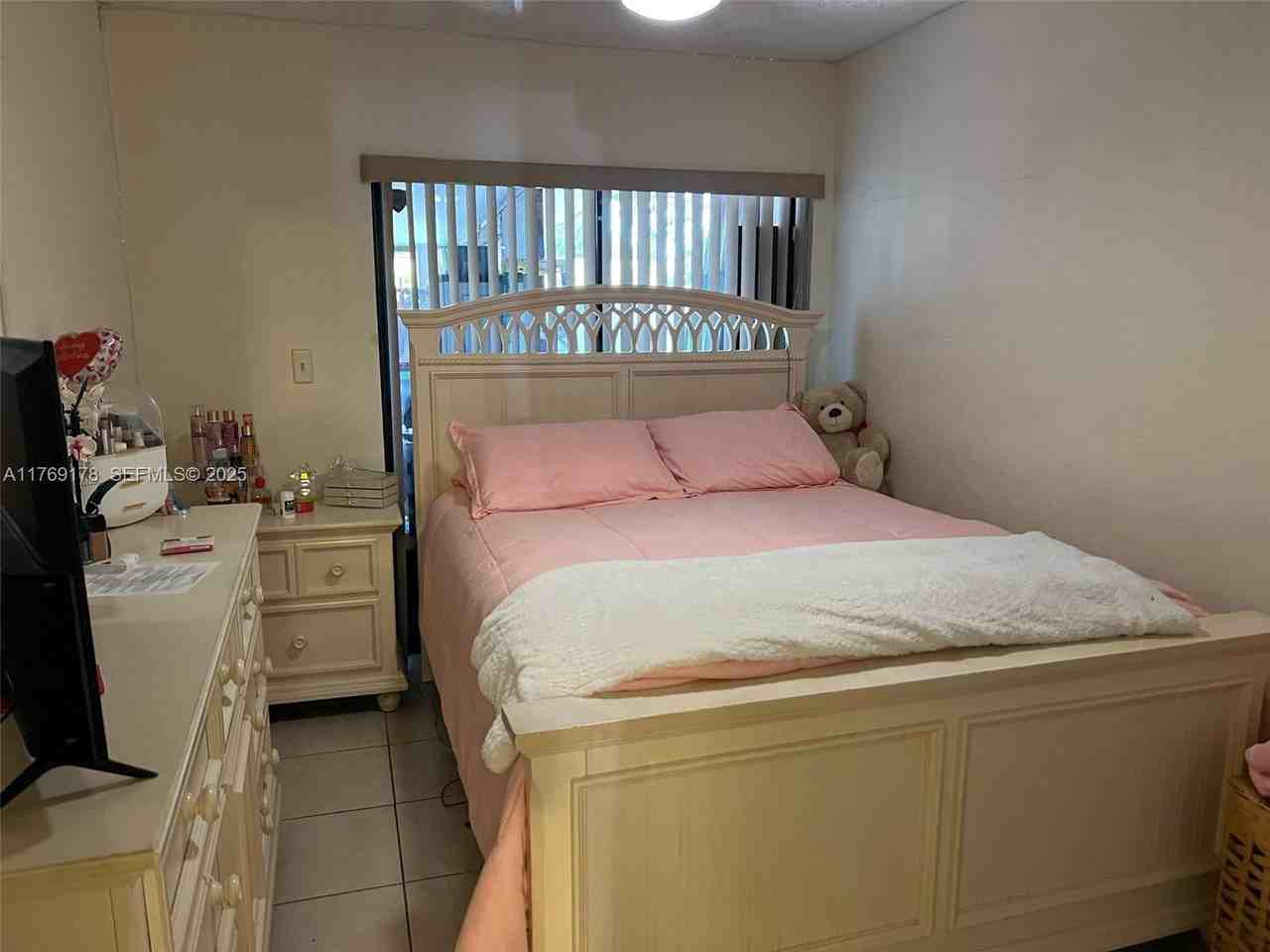 18839 Northwest 64th Court #18839 - Photo 6 of 15