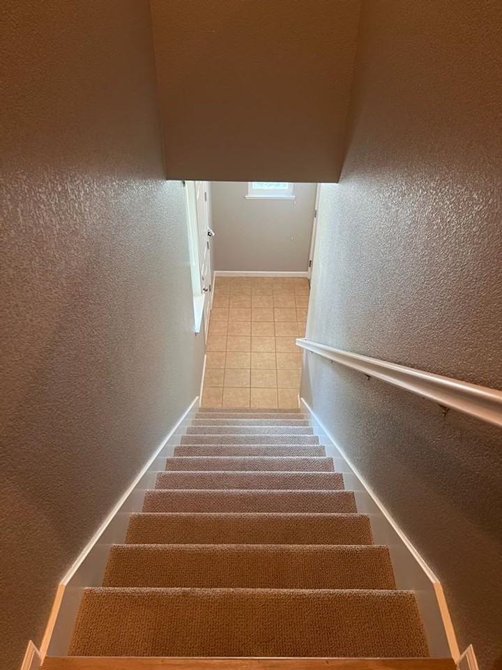 427 Anchor Ln #201 - Photo 6 of 50