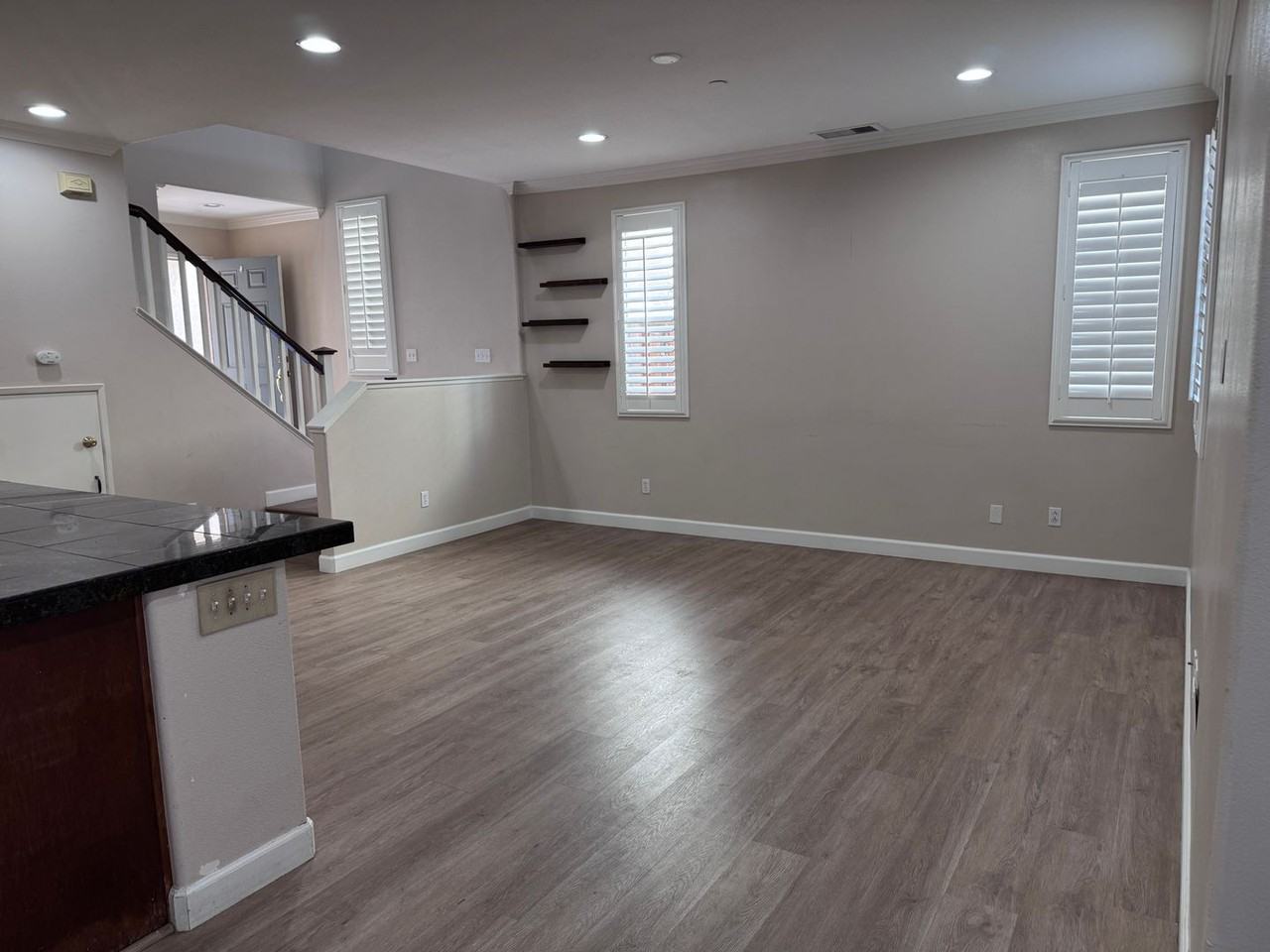 4479 Spring Knolls Ct - Photo 7 of 23