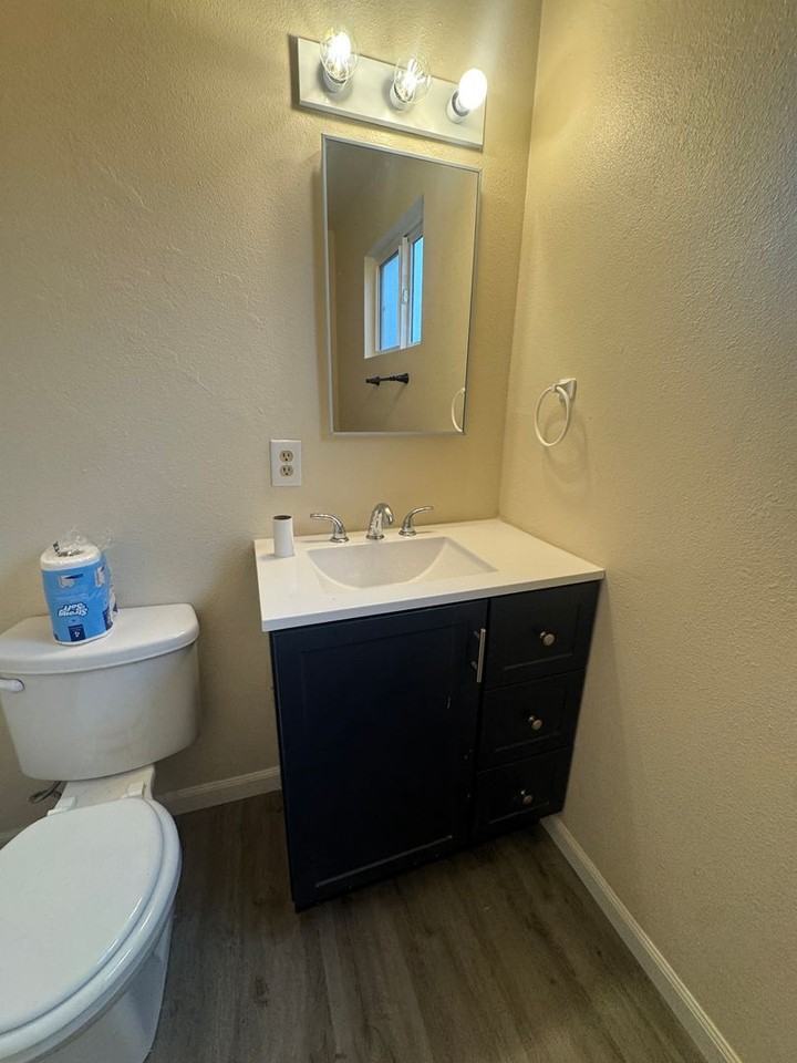 2253 Zinfandel Dr - Photo 7 of 10