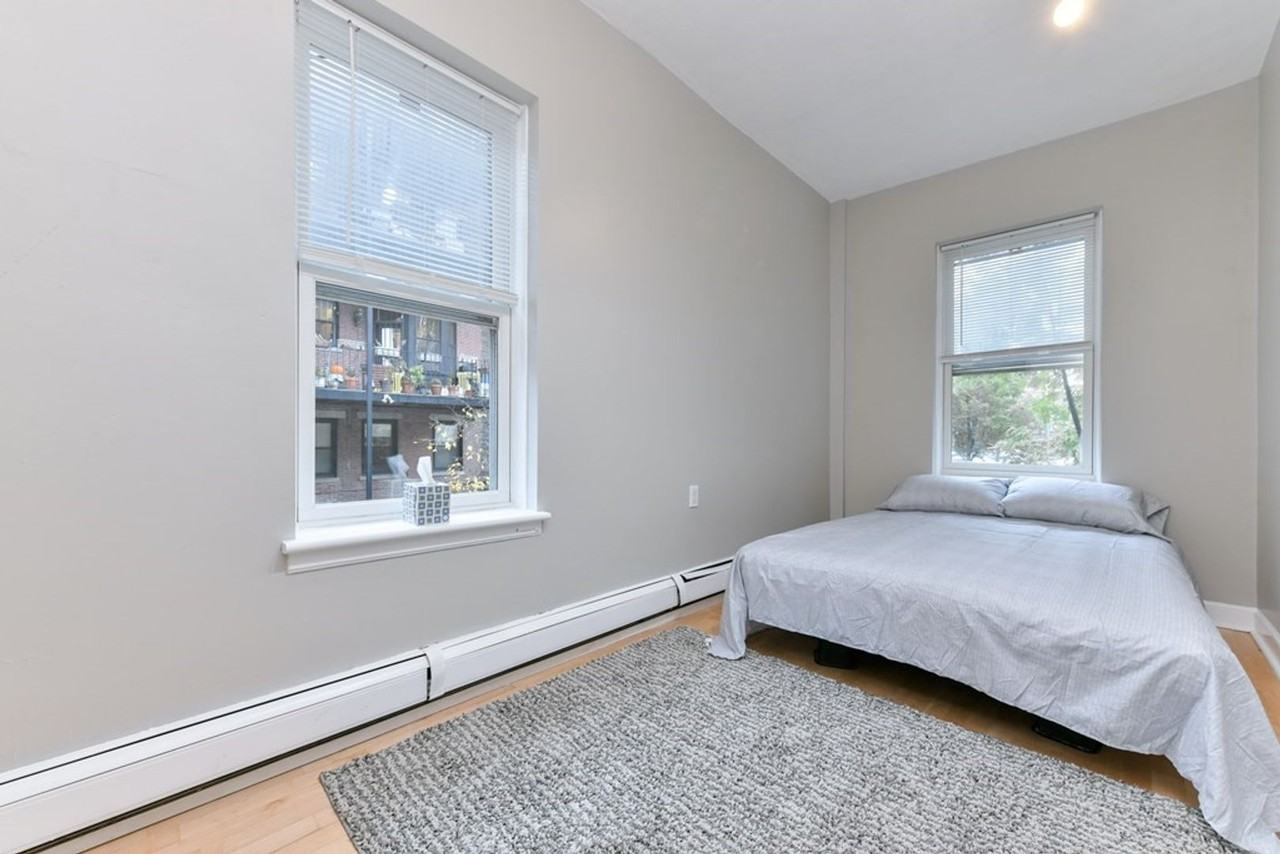 578 Columbus Ave - Photo 3 of 14