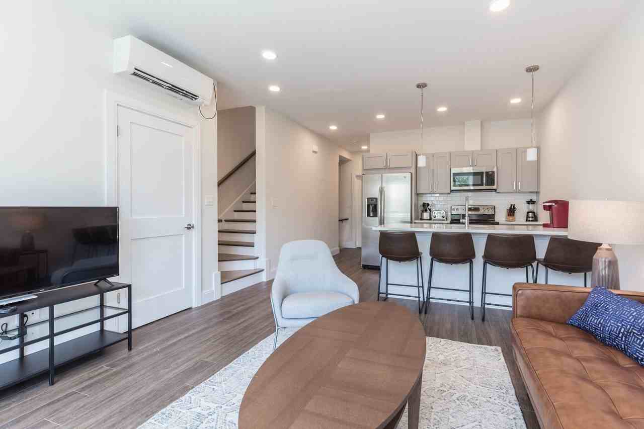 133 Marcella St - Photo 2 of 15