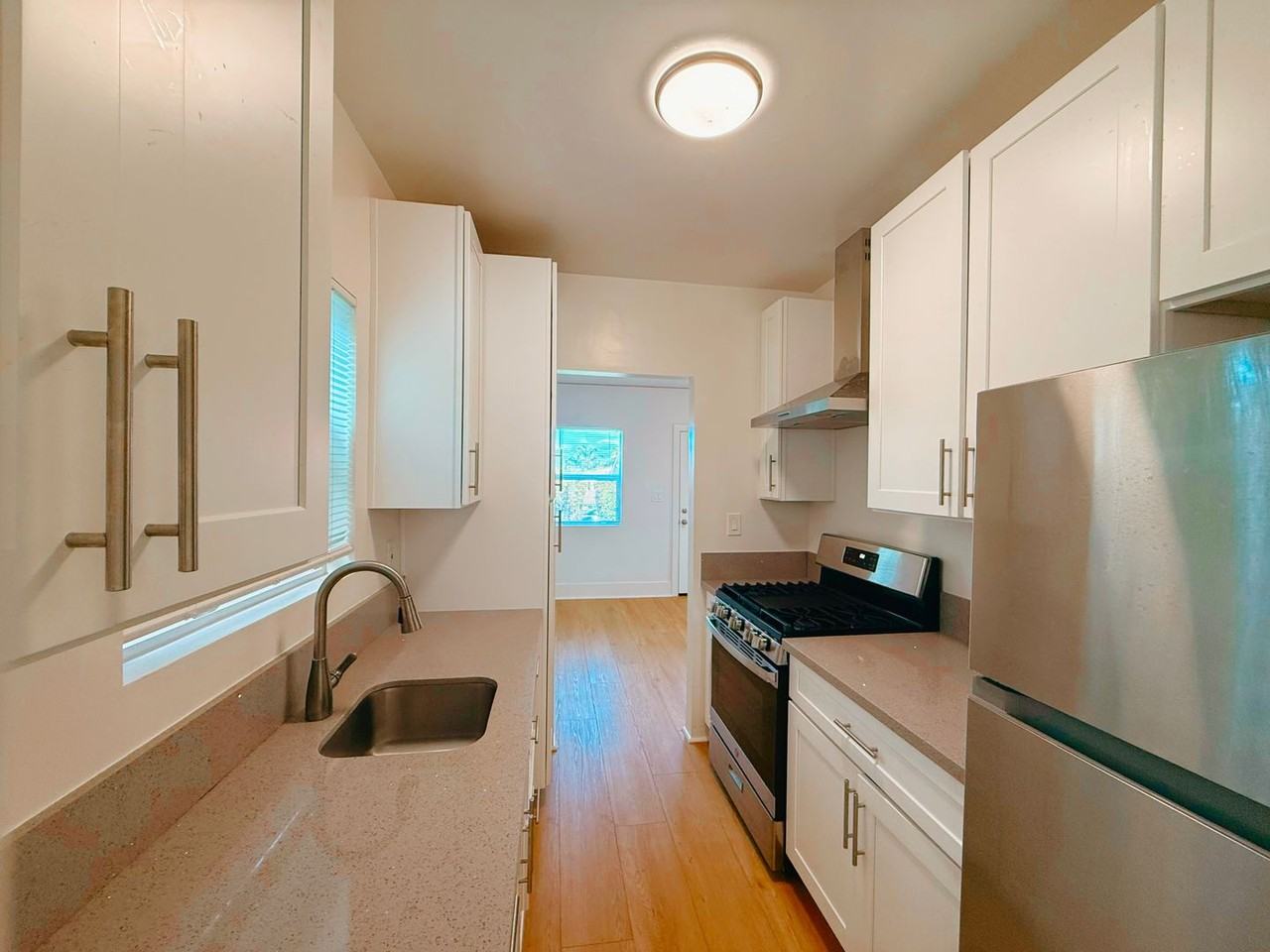 4751 Narragansett Ave - Photo 3 of 13