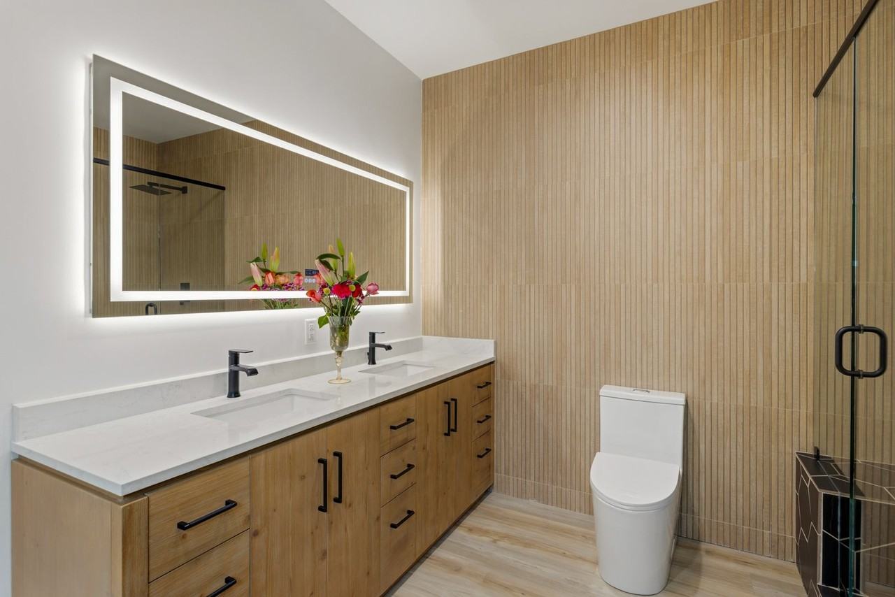 3682 3682 Curlew Street - 3682 Curlew Street - Photo 3 of 16