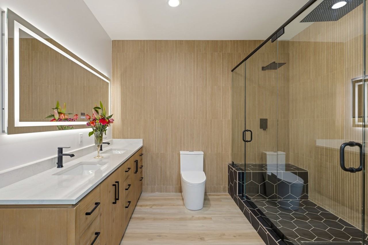 3682 3682 Curlew Street - 3682 Curlew Street - Photo 4 of 16