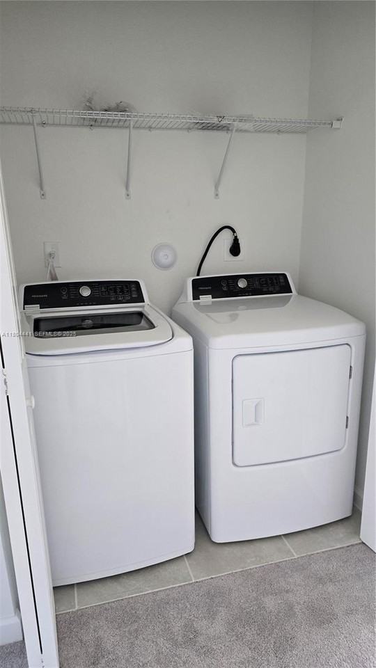 713 Southeast 13th Street Circle - Photo 4 of 26