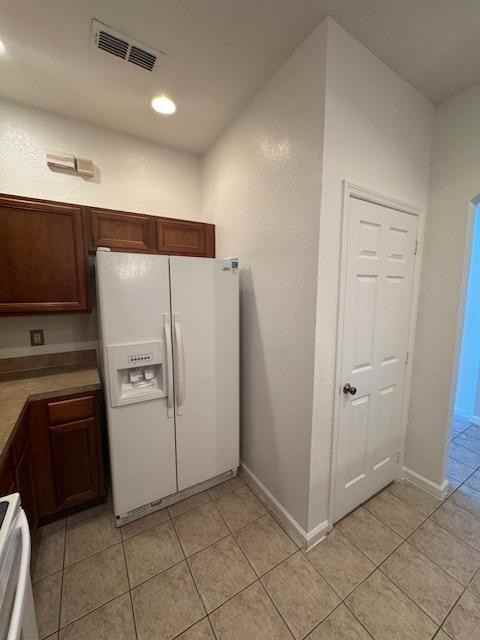 3073 Ashland Ln N - Photo 5 of 29