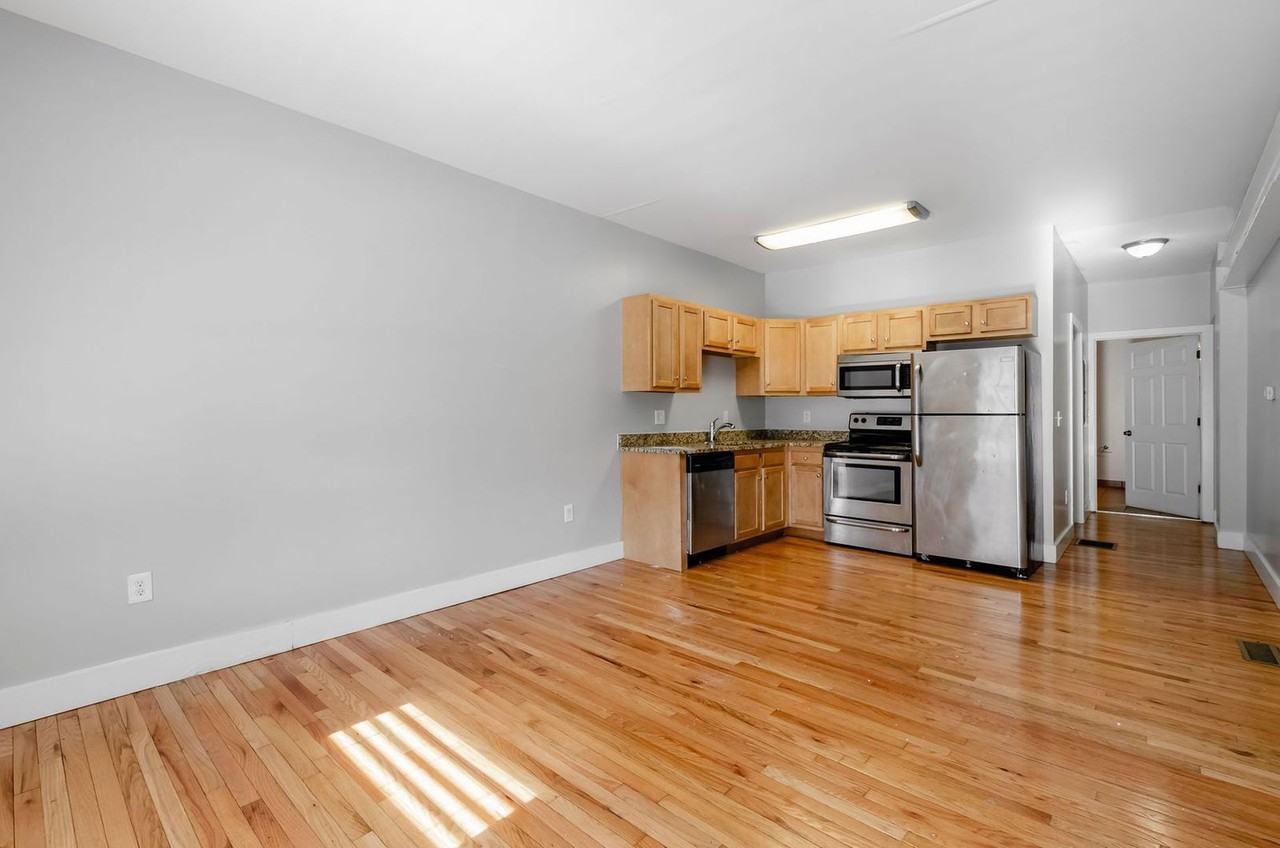 24 Chittenden Ave - Photo 6 of 32