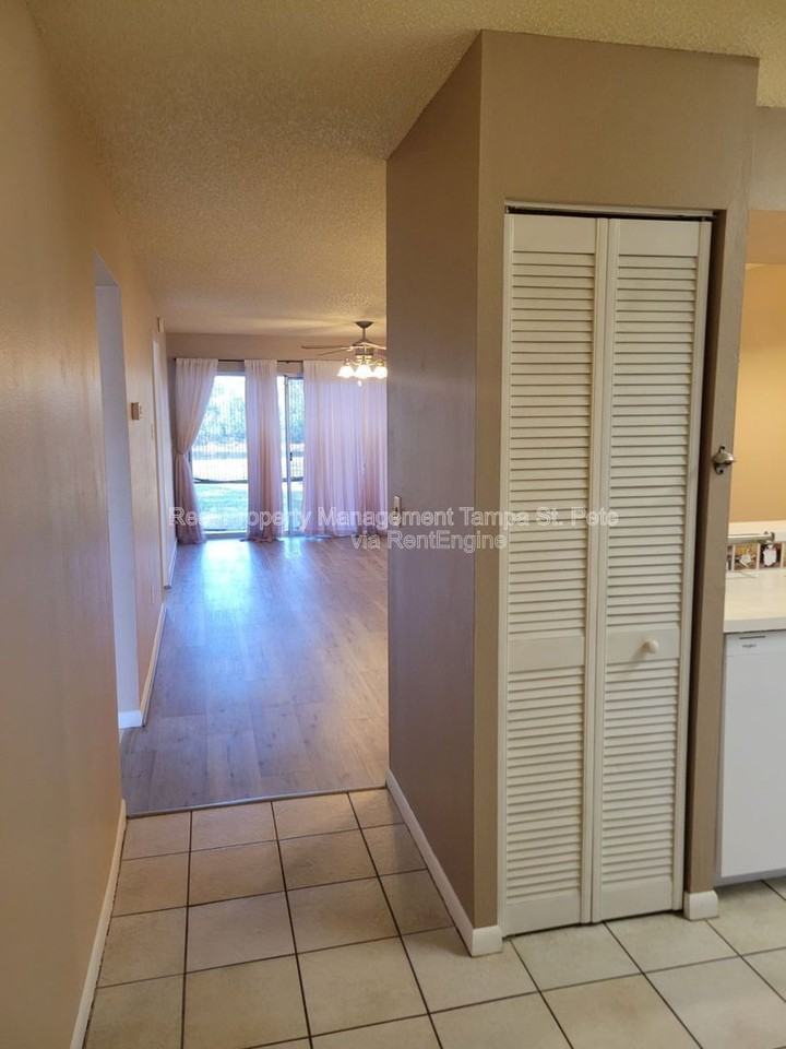 4903 Myrtle Oak Dr #14 - Photo 3 of 50