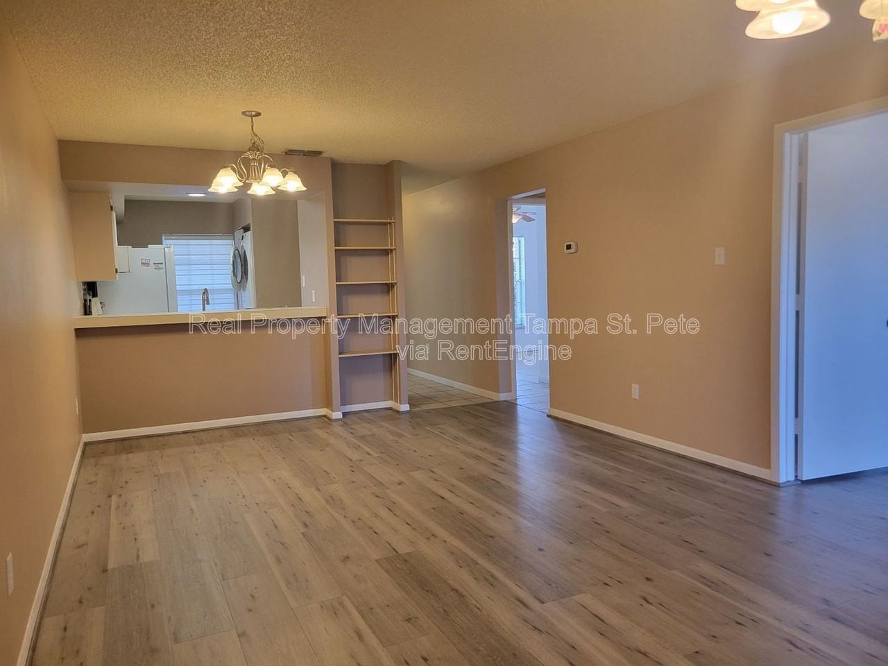 4903 Myrtle Oak Dr #14 - Photo 6 of 50