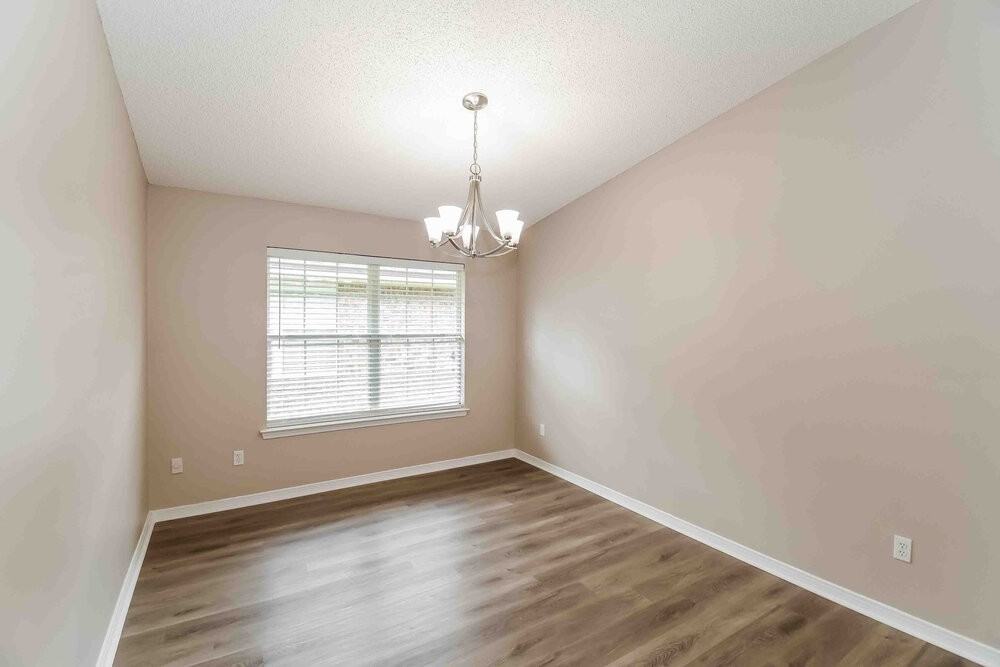 2667 Fernleaf Dr - Photo 5 of 16