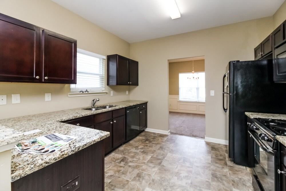 41 Crescent Ln - Photo 7 of 19