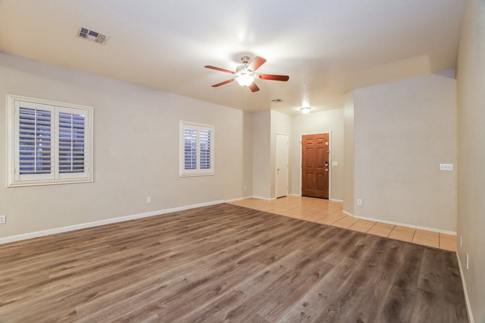 1937 E Lusitano Loop - Photo 3 of 15