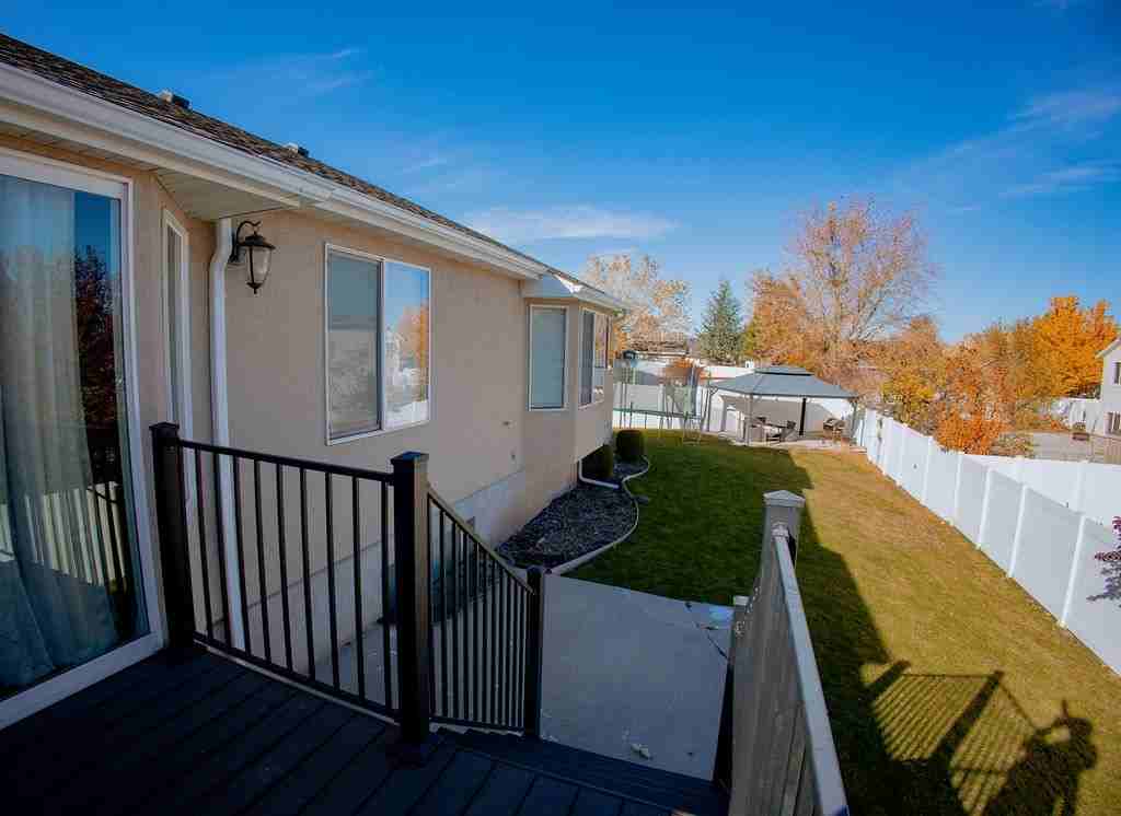 11583 S Windstone Cir - Photo 7 of 46