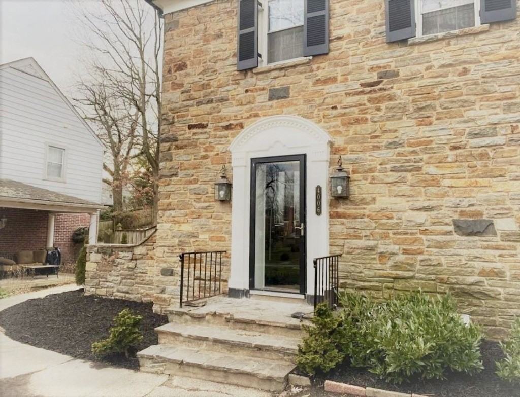 4006 Loch Raven Blvd - Photo 2 of 15