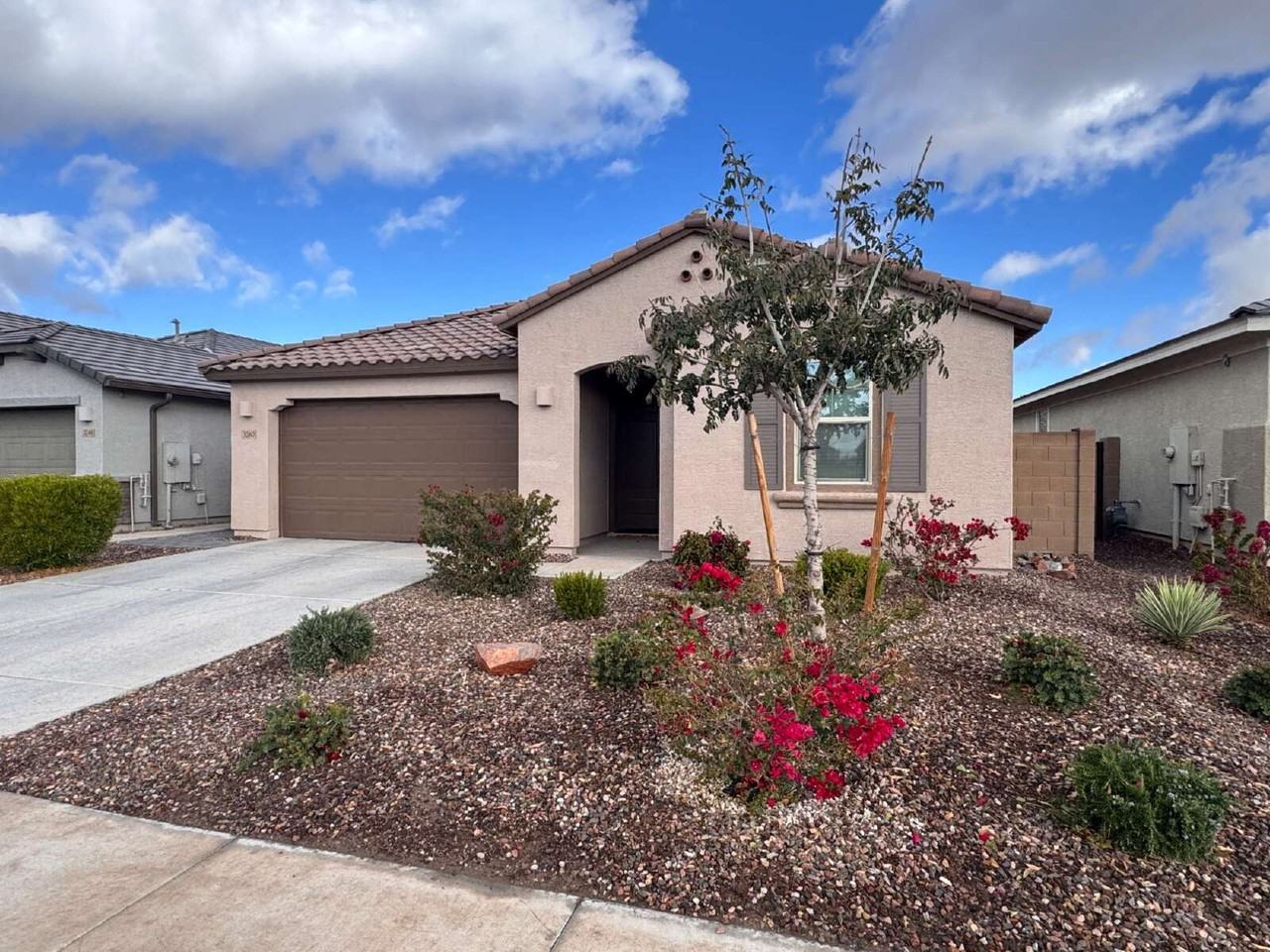 3260 E Malibu Dr - Photo 2 of 2