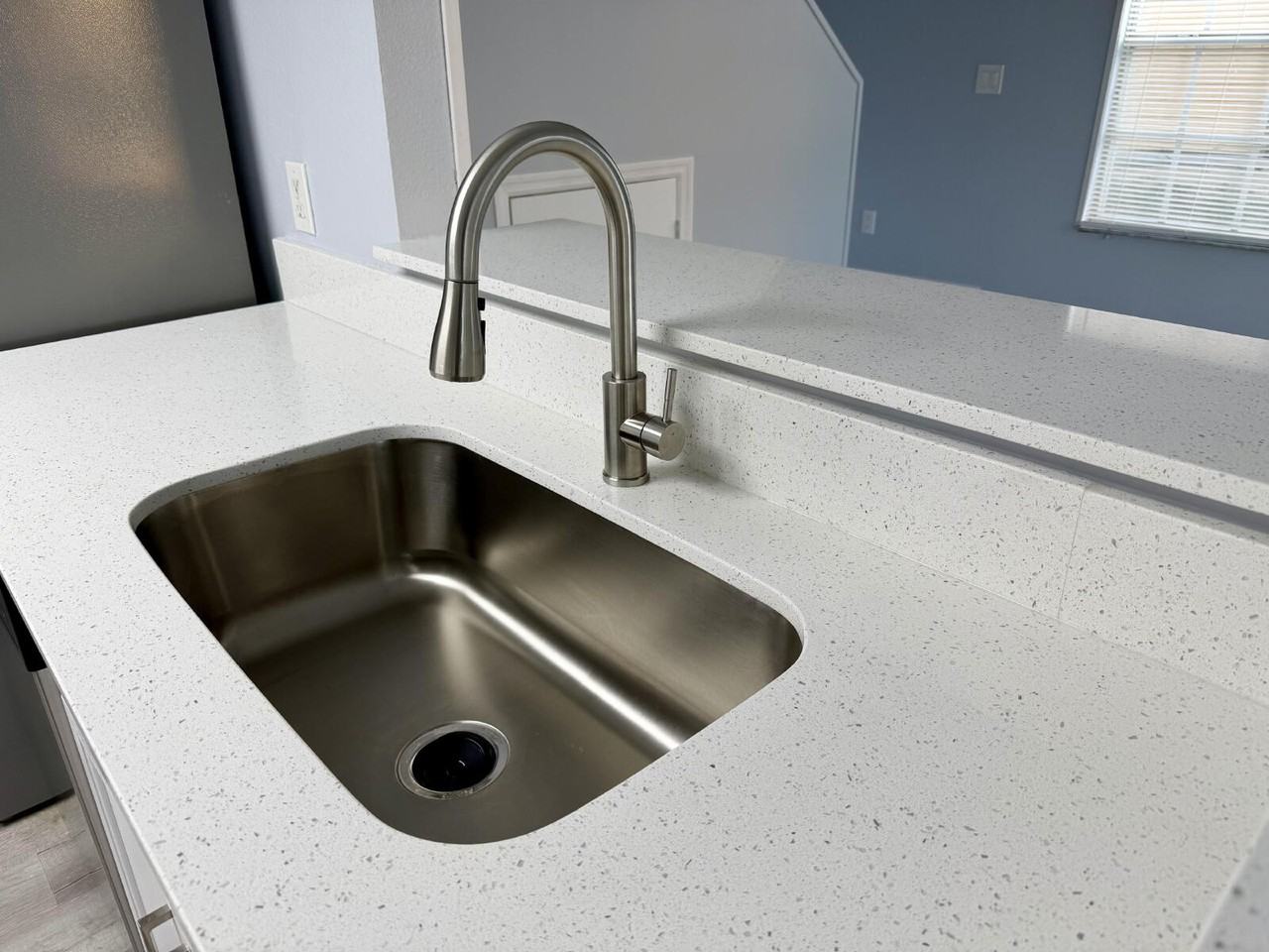 205 Coconut Palm Way #A - Photo 4 of 23