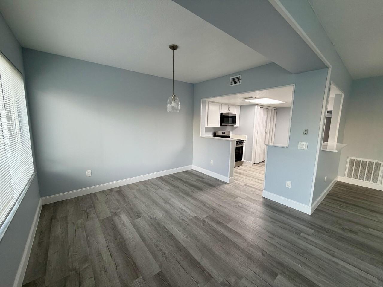 205 Coconut Palm Way #A - Photo 6 of 23