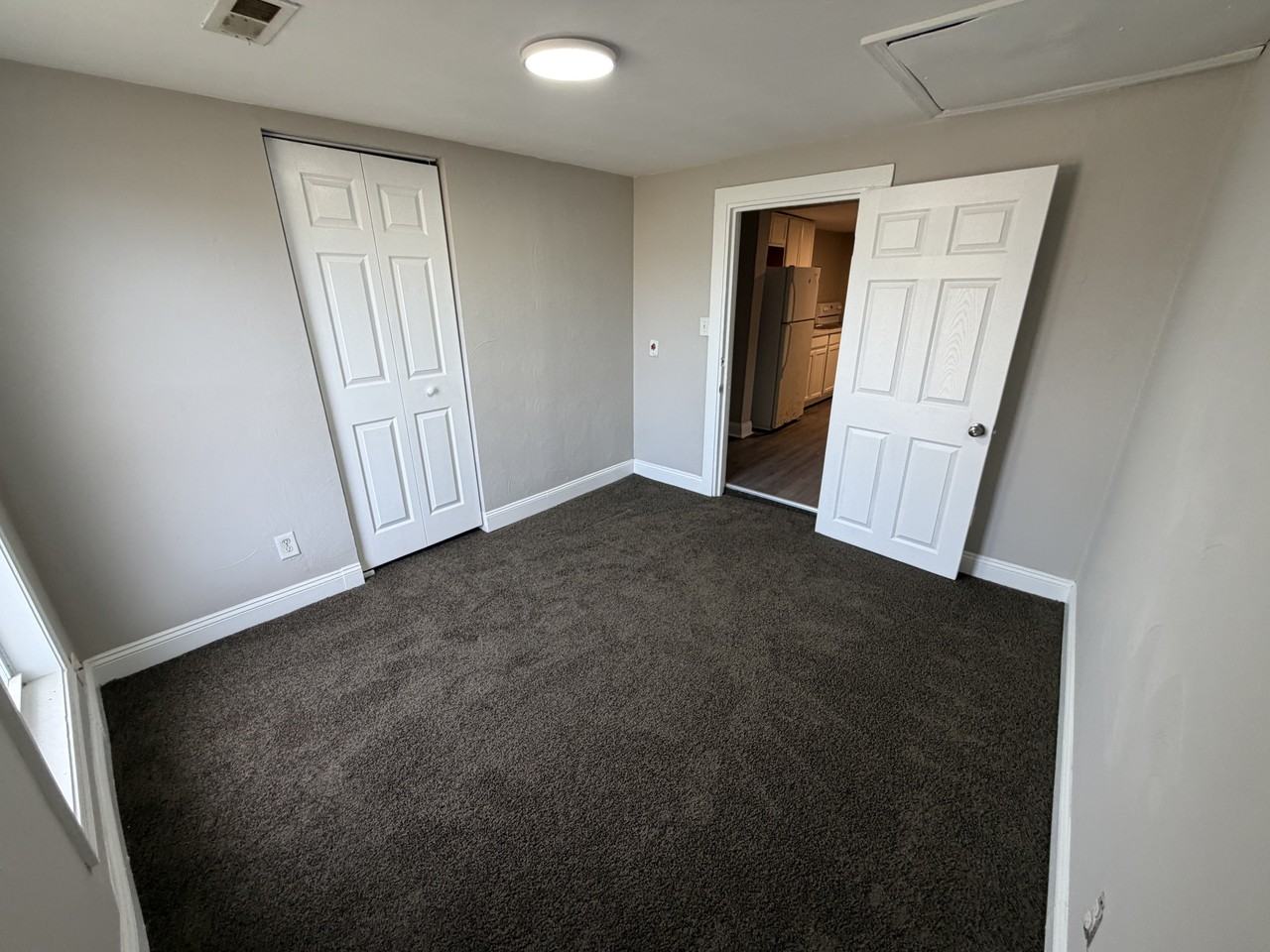 218 Spruce St #C - Photo 4 of 6