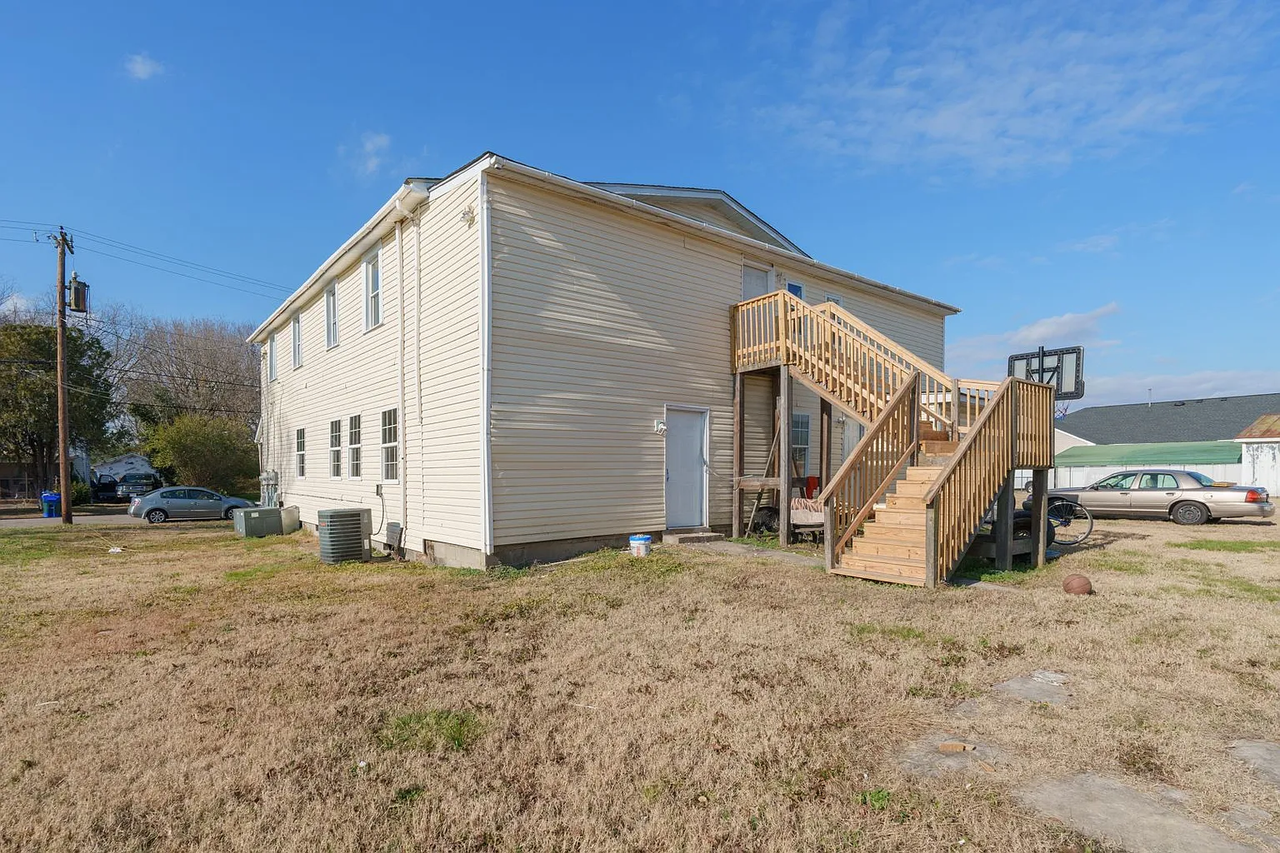 218 Spruce St #C - Photo 6 of 6