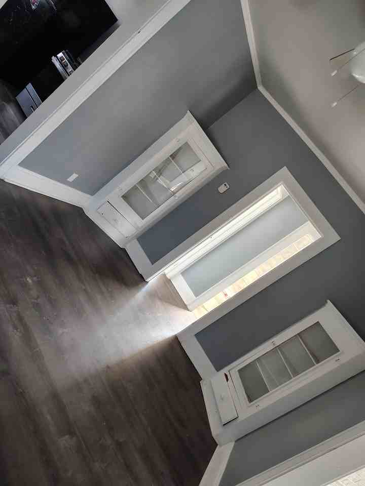 707 E 124th St #707UP - Photo 2 of 8