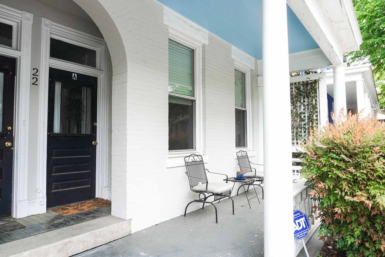 22 S Davis Ave #1 - Photo 3 of 15