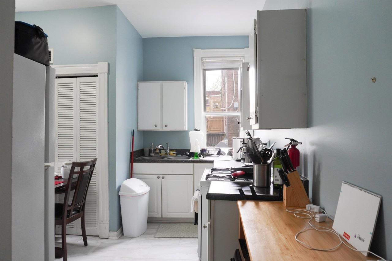 22 S Davis Ave #1 - Photo 6 of 15