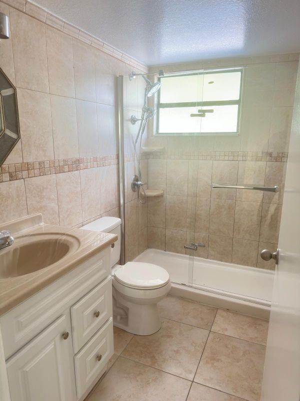 1720 Windorah Way ##H - Photo 6 of 9