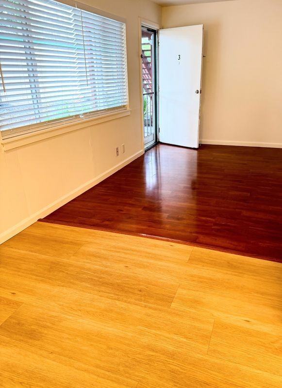 418 Roosevelt Ave ##3 - Photo 4 of 5