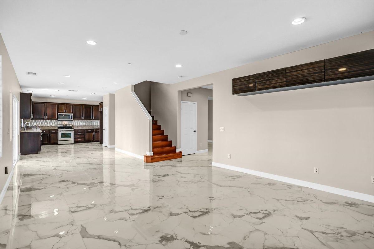 12535 Melon Dr - Photo 7 of 35