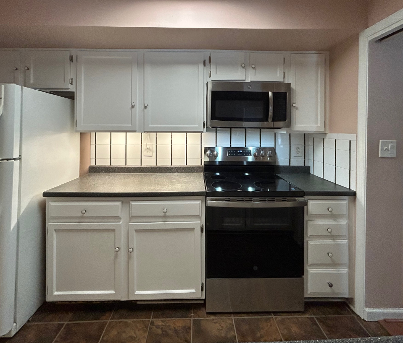 13116 Shadyside Ln - Photo 7 of 12