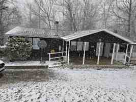 featured image of 1574 Armstrong Rd #3