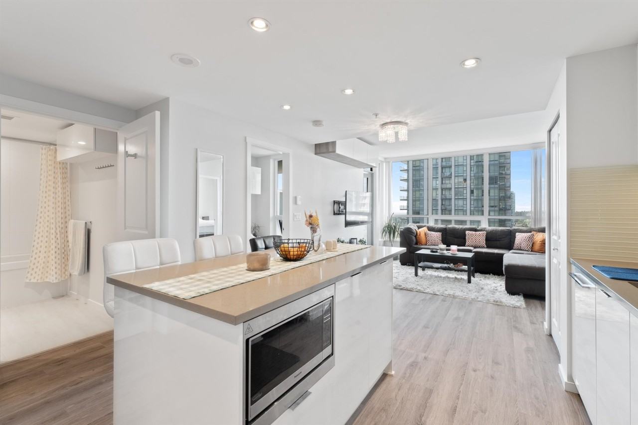 6638 Dunblane Ave - Photo 4 of 20