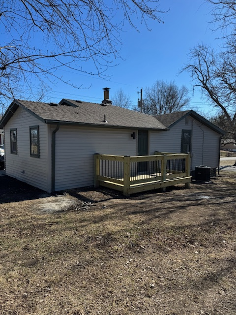 110 Ridgeway Ave - Photo 3 of 20